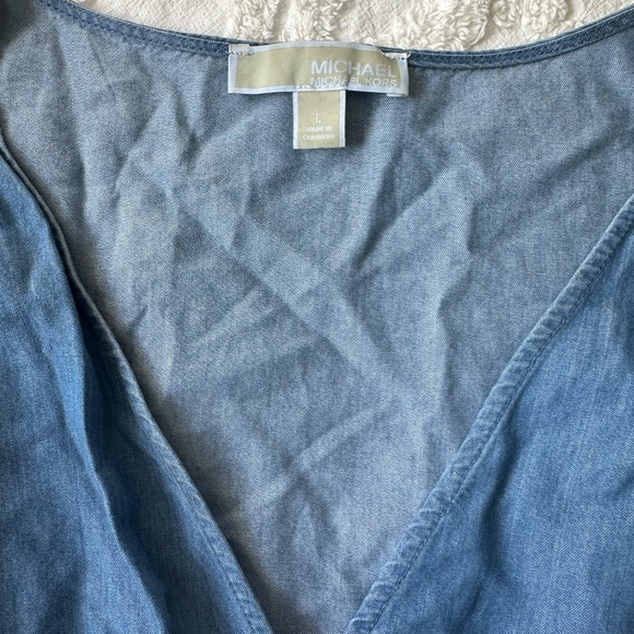 MICHAEL Michael Kors Blue Chambray Faux Wrap Ruffle Dress Size Large - Picture 7 of 7